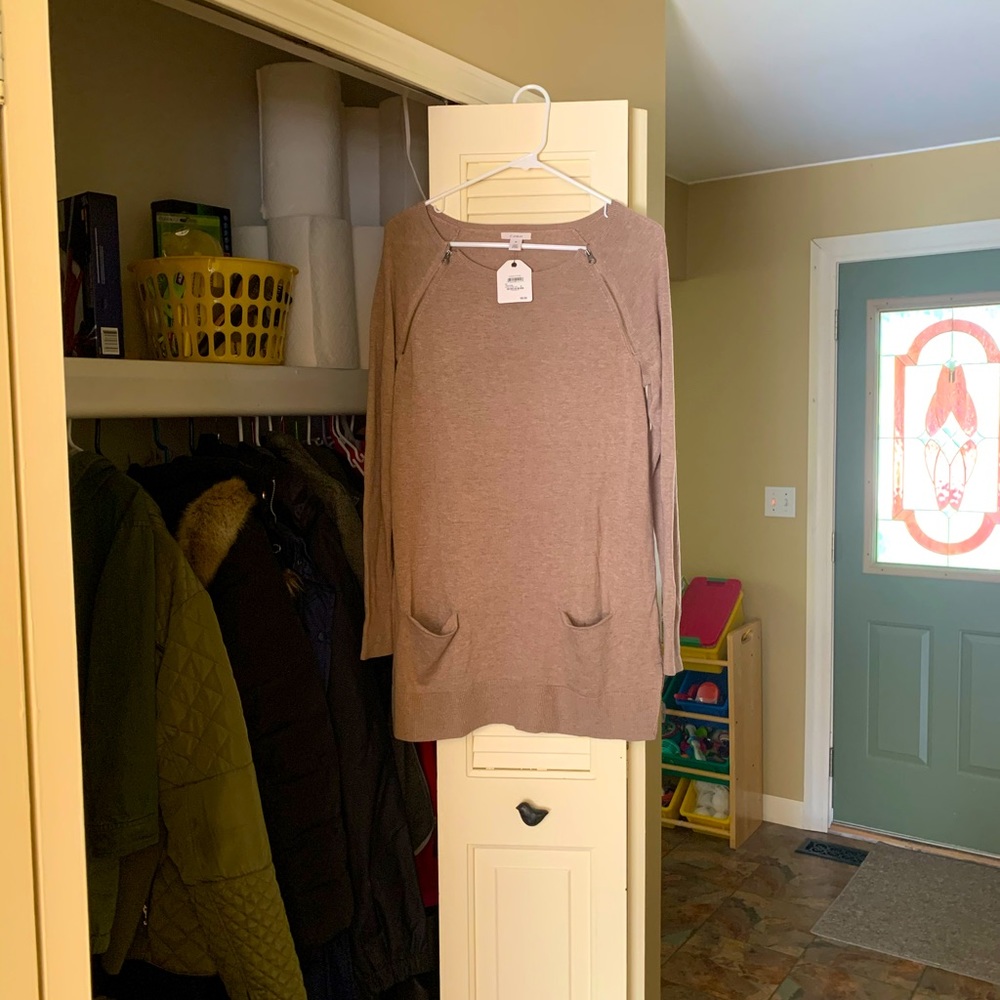 Nordstrom - Caslon long beige pocket sweater